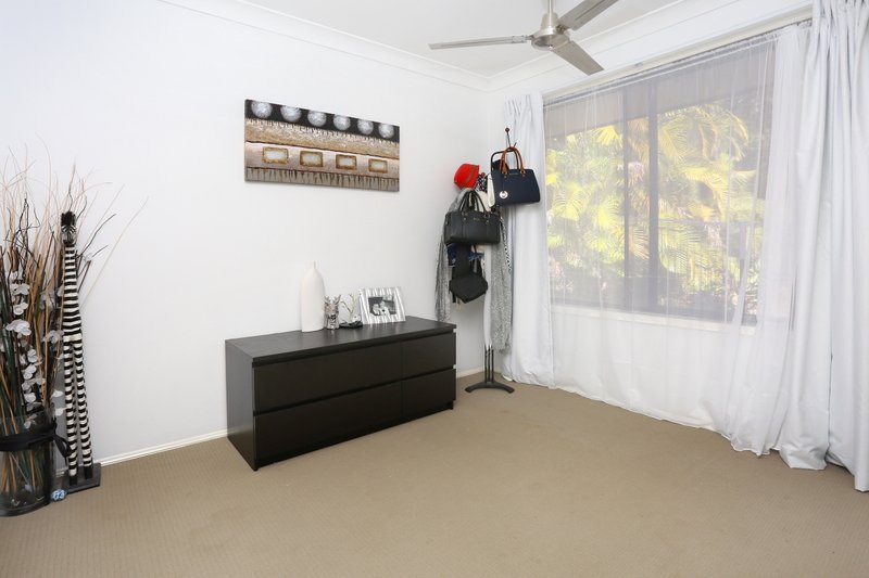 Photo - 12 Angaston Avenue, Carrara QLD 4211 - Image 8