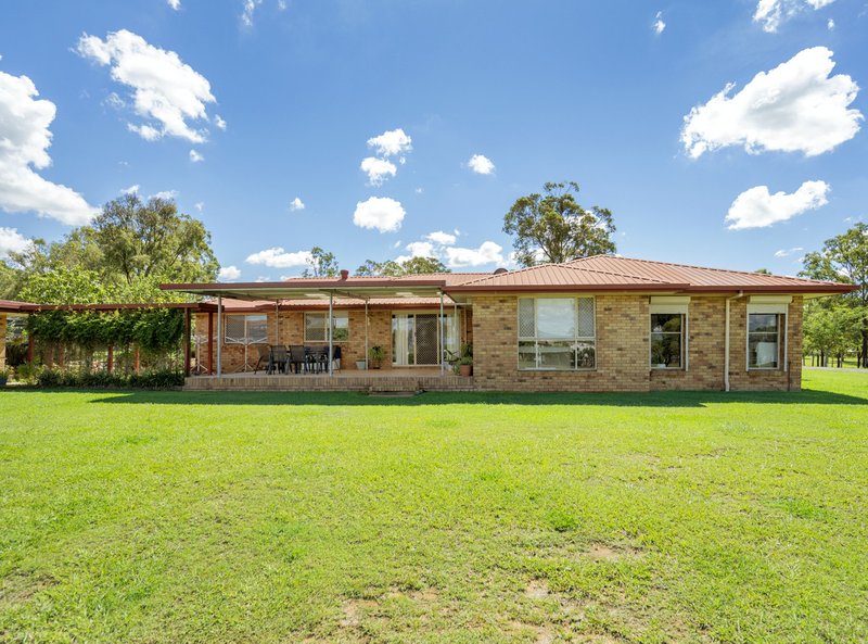Photo - 12 Anna Court, Placid Hills QLD 4343 - Image 4