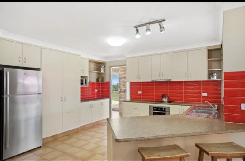 Photo - 12 Anna Court, Placid Hills QLD 4343 - Image 6