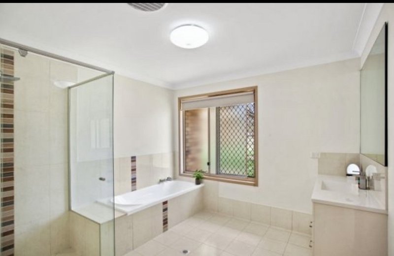 Photo - 12 Anna Court, Placid Hills QLD 4343 - Image 7