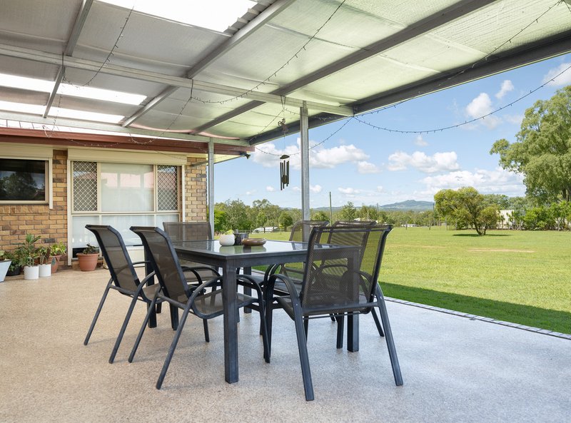 Photo - 12 Anna Court, Placid Hills QLD 4343 - Image 18