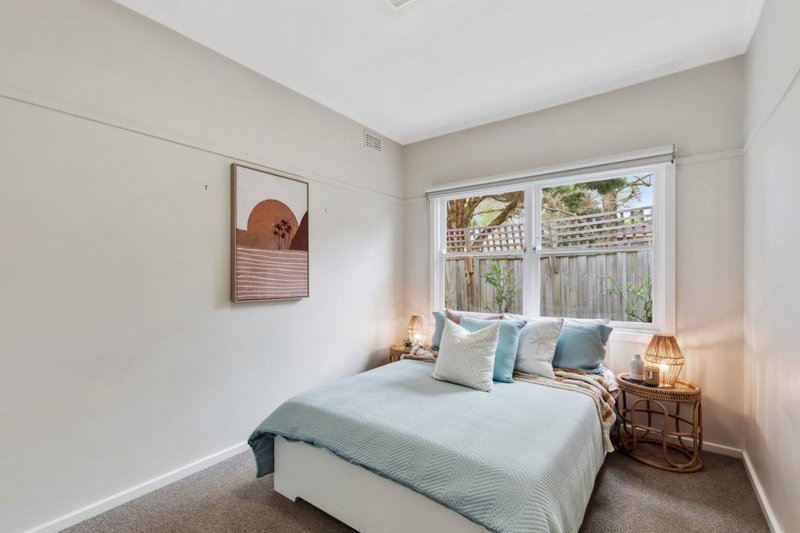 Photo - 1/2 Anthony Street, Croydon VIC 3136 - Image 4