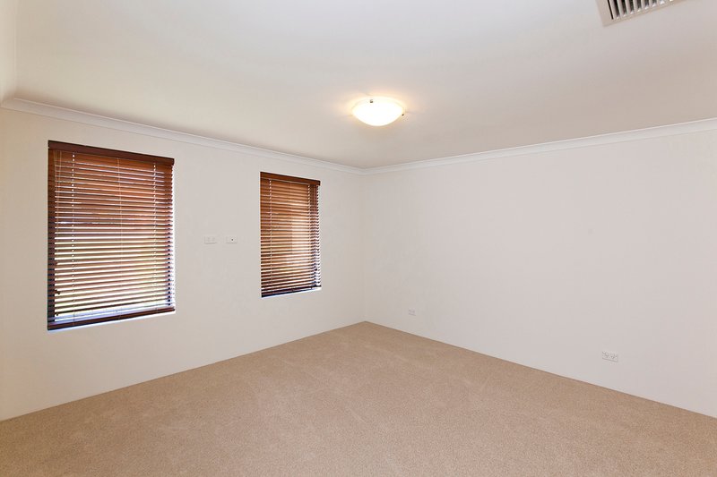 Photo - 12 Antill Street, Willagee WA 6156 - Image 13