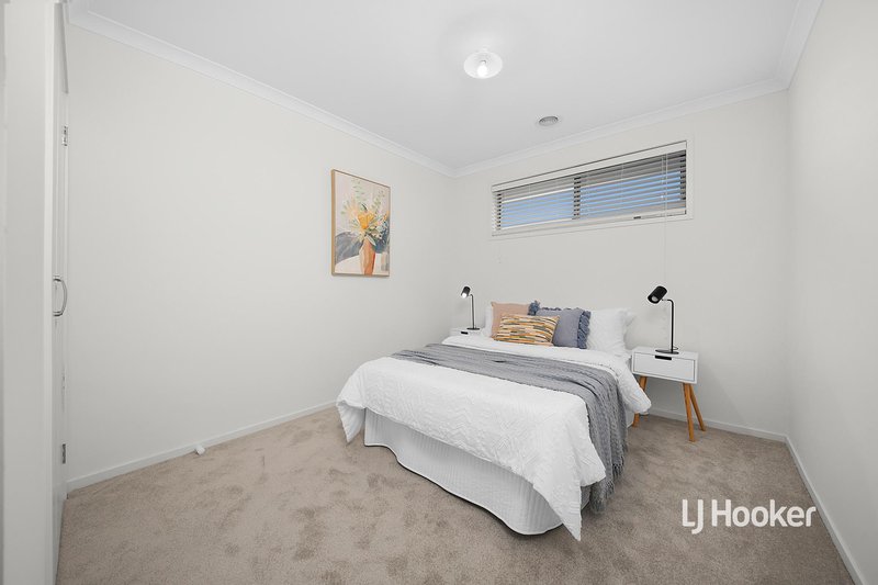 Photo - 12 Aphrodite Drive, Truganina VIC 3029 - Image 17