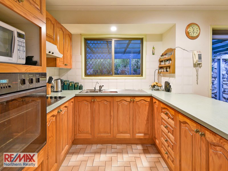 Photo - 12 Apollo Court, Eatons Hill QLD 4037 - Image 7