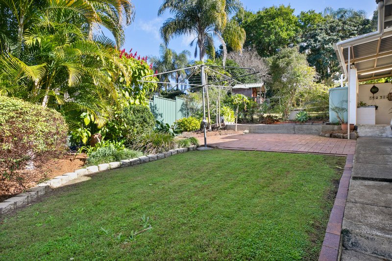 Photo - 12 Aragon Street, Indooroopilly QLD 4068 - Image 12