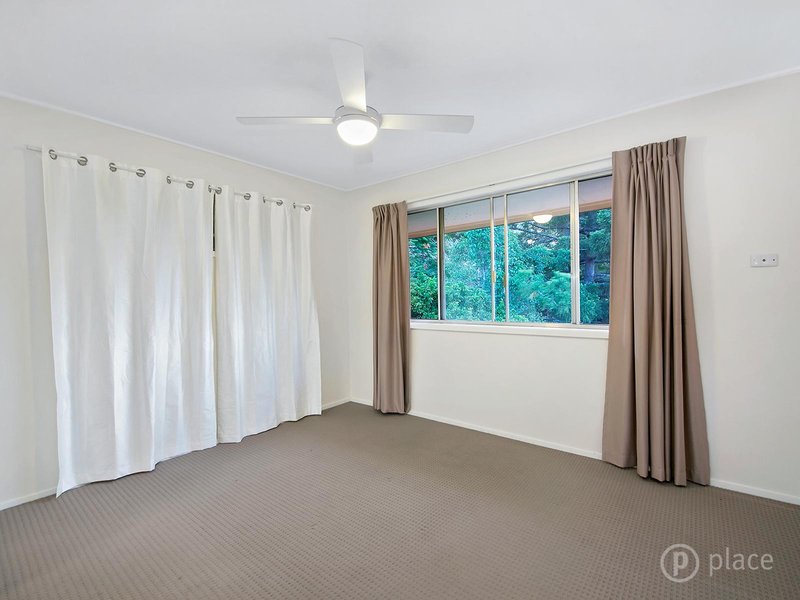 Photo - 12 Arakoola Street, Jindalee QLD 4074 - Image 5