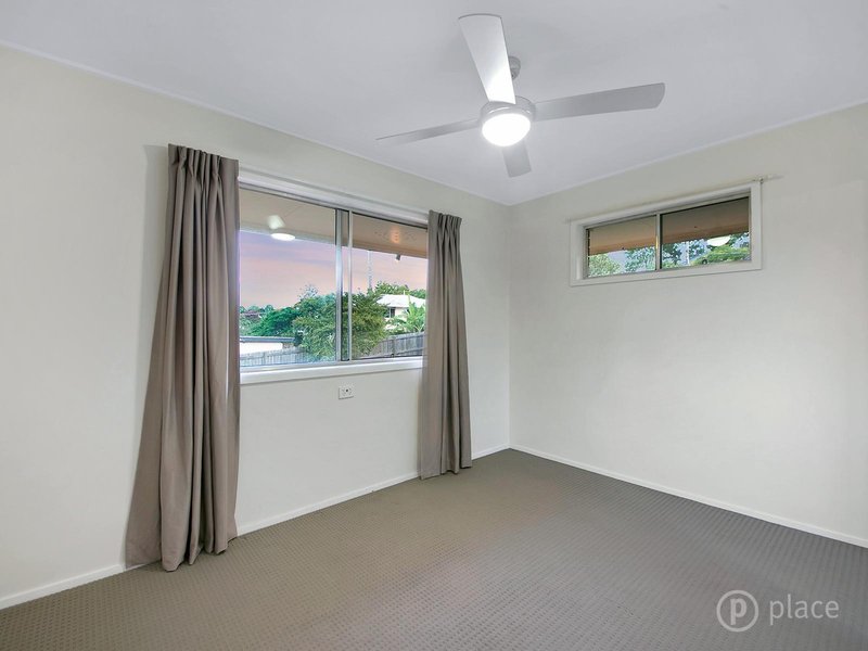 Photo - 12 Arakoola Street, Jindalee QLD 4074 - Image 6