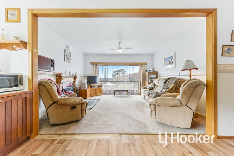 Photo - 12 Archer Road, Garfield VIC 3814 - Image 7