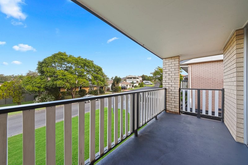 Photo - 12 Ardcarn Street, Bracken Ridge QLD 4017 - Image 3