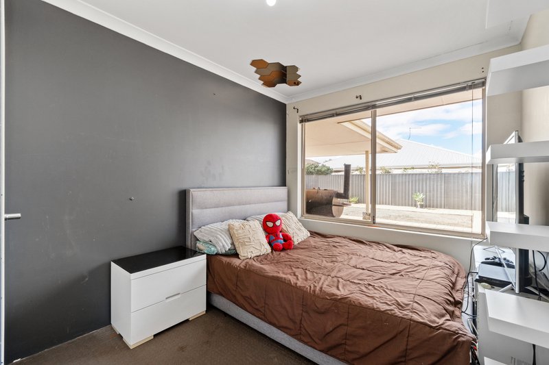 Photo - 12 Ardwick Road, Brabham WA 6055 - Image 18