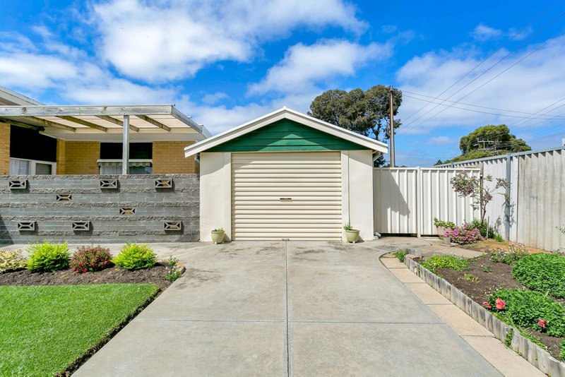 Photo - 1/2 Argyle Avenue, Morphett Vale SA 5162 - Image 12