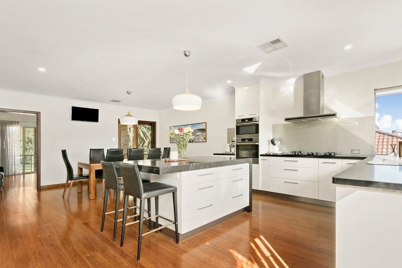 Photo - 12 Arlington Loop, Coogee WA 6166 - Image 4