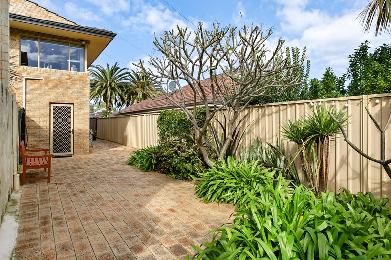 Photo - 12 Arlington Loop, Coogee WA 6166 - Image 15