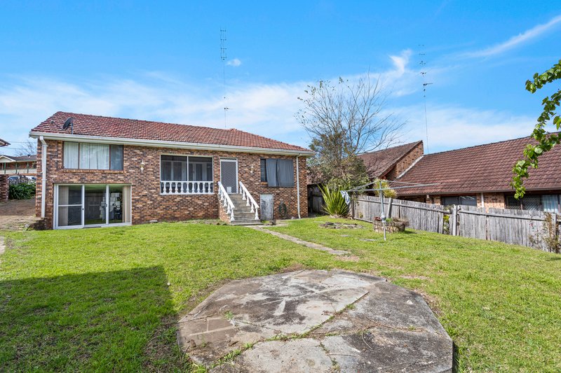 Photo - 12 Armstrong Street, West Wollongong NSW 2500 - Image 2