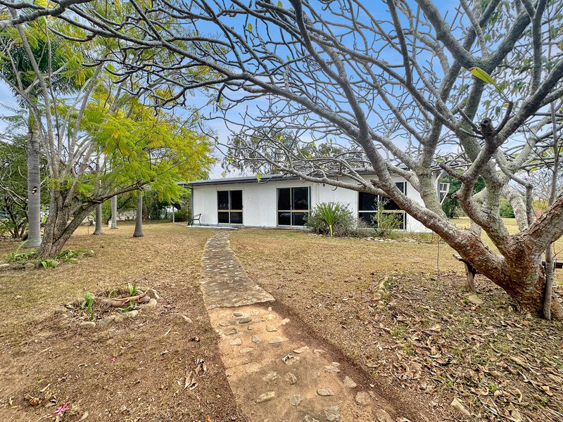 Photo - 12 Arthur Street, St Lawrence QLD 4707 - Image 2