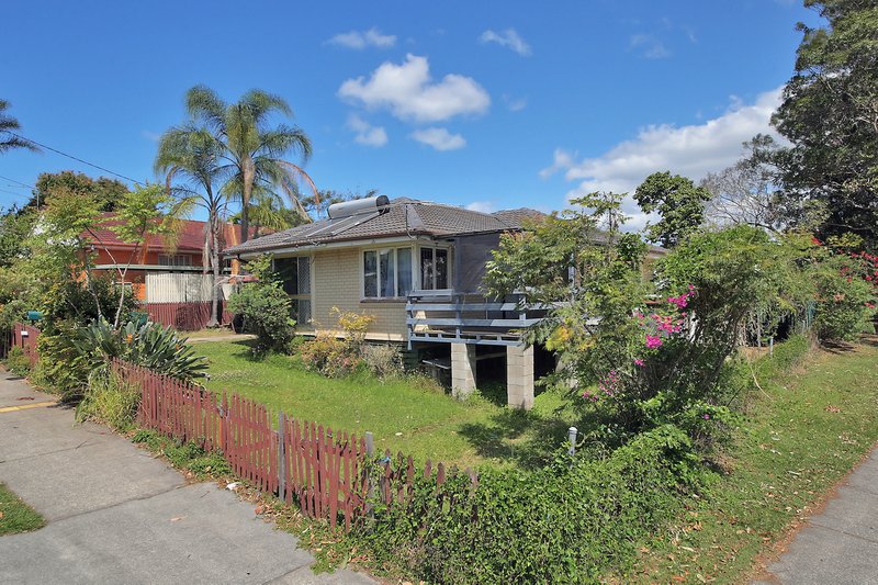 Photo - 12 Arthur Street, Woodridge QLD 4114 - Image 2