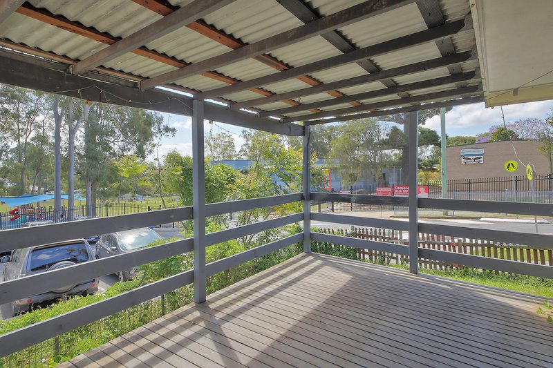 Photo - 12 Arthur Street, Woodridge QLD 4114 - Image 3