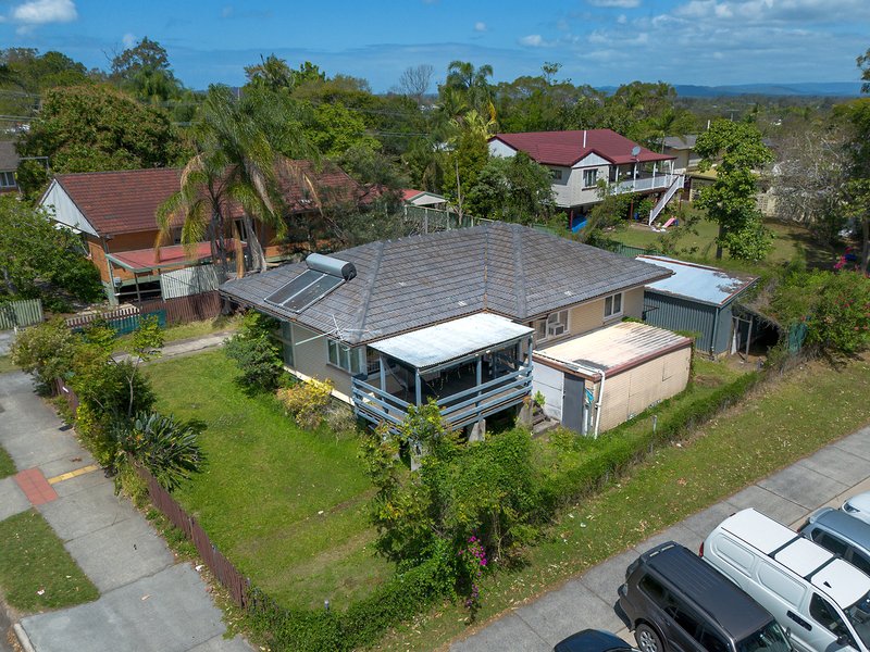 Photo - 12 Arthur Street, Woodridge QLD 4114 - Image 6