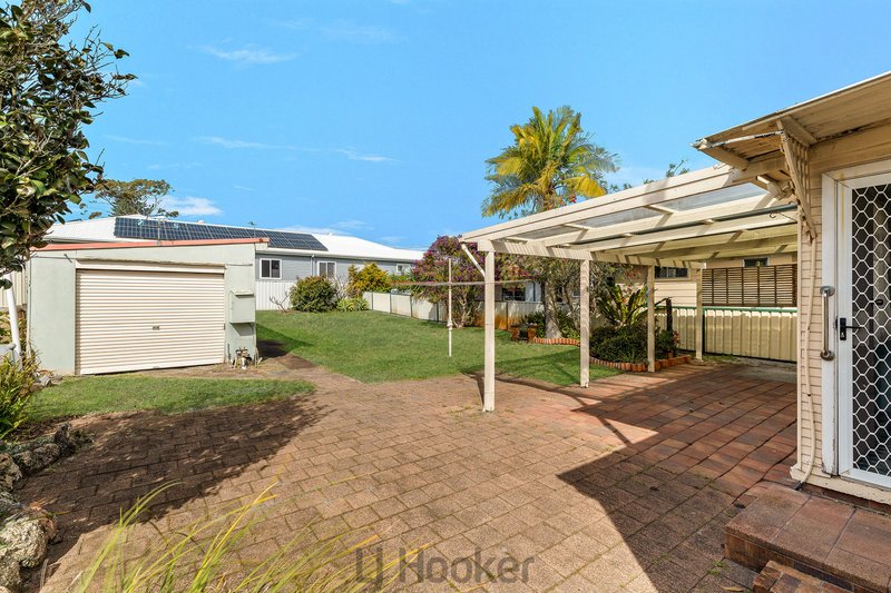 Photo - 12 Ashley Street, Marks Point NSW 2280 - Image 6