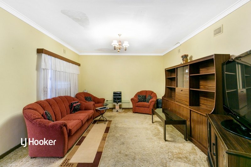 Photo - 12 Asquith Street, Nailsworth SA 5083 - Image 3