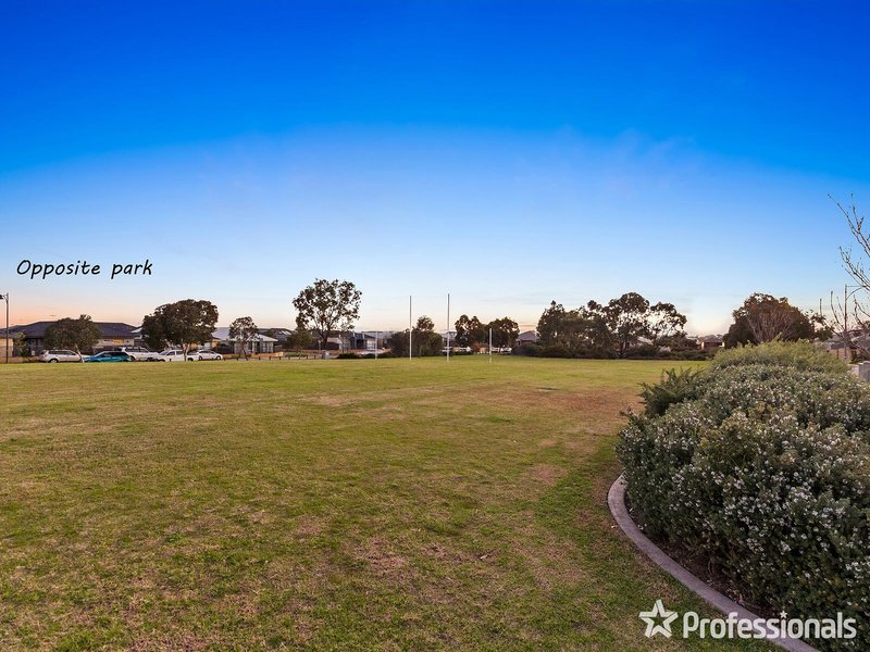 Photo - 12 Atherstone Parade, Baldivis WA 6171 - Image 18