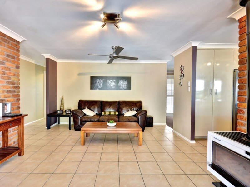 Photo - 12 Atherton Court, Helensvale QLD 4212 - Image 3