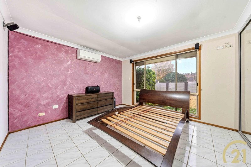 Photo - 12 Attilio Place, Edensor Park NSW 2176 - Image 5