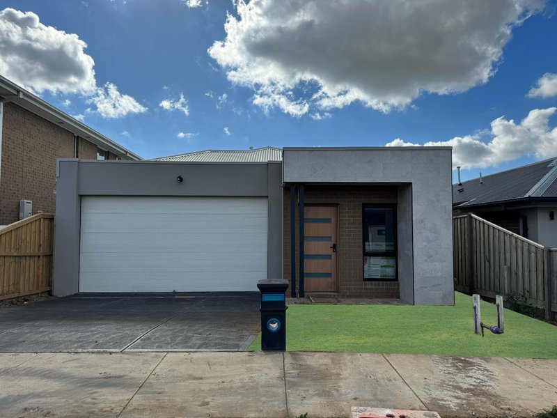 12 Audrey Street, Charlemont VIC 3217