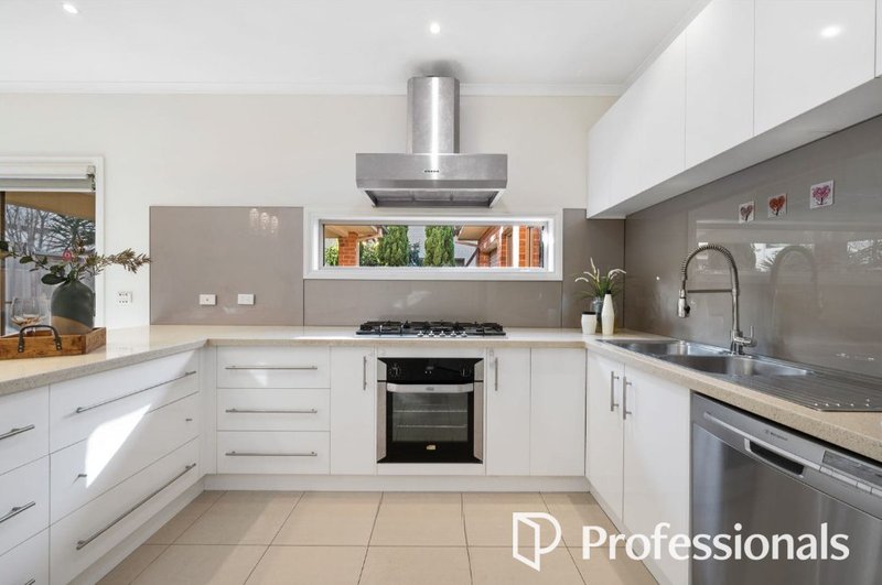Photo - 12 Auguste Avenue, Clayton VIC 3168 - Image 2