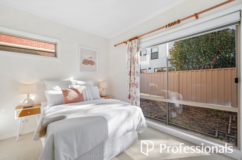 Photo - 12 Auguste Avenue, Clayton VIC 3168 - Image 8