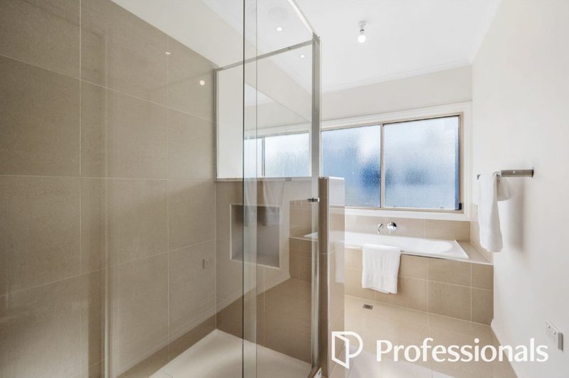 Photo - 12 Auguste Avenue, Clayton VIC 3168 - Image 11