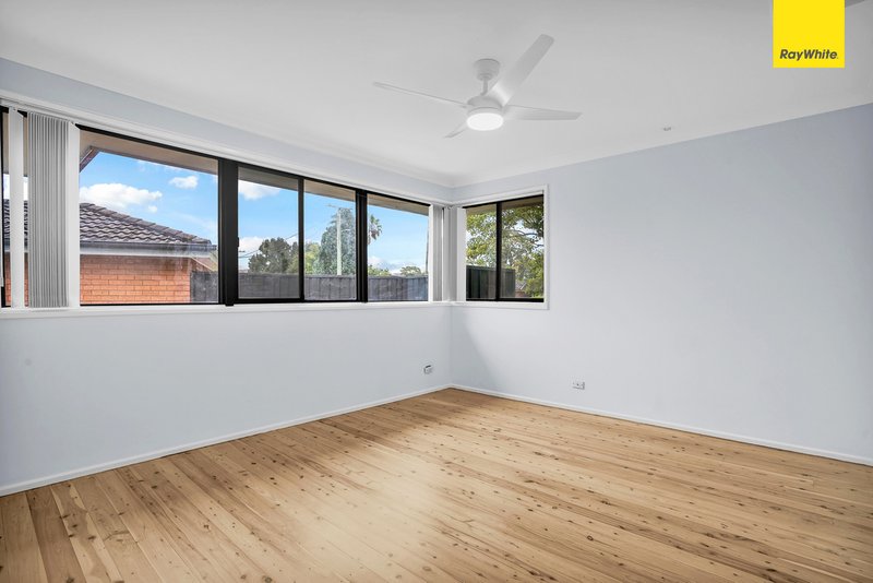 Photo - 12 Avoca Avenue, Emu Plains NSW 2750 - Image 6