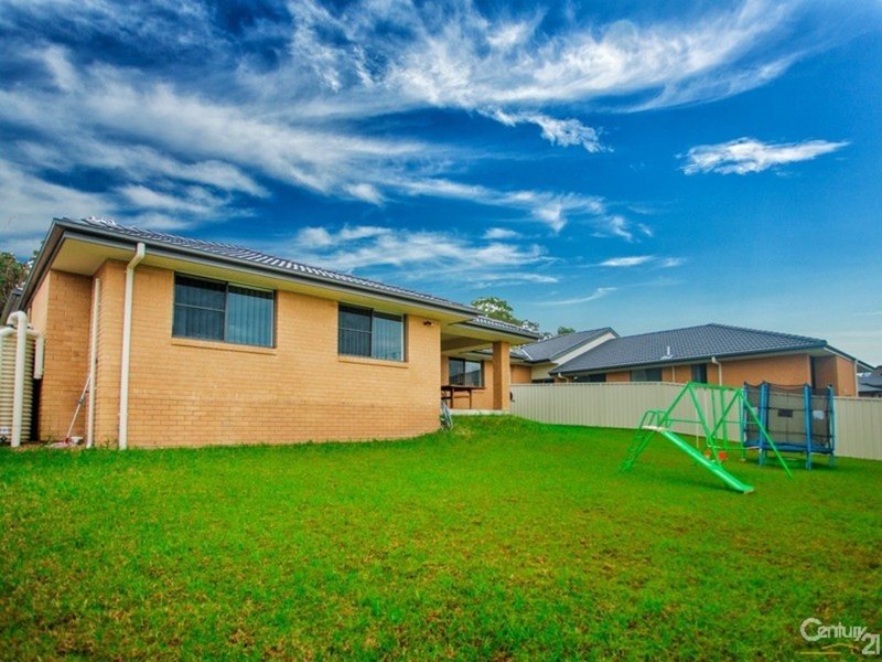 Photo - 12 Ayes Avenue, Cameron Park NSW 2285 - Image 11