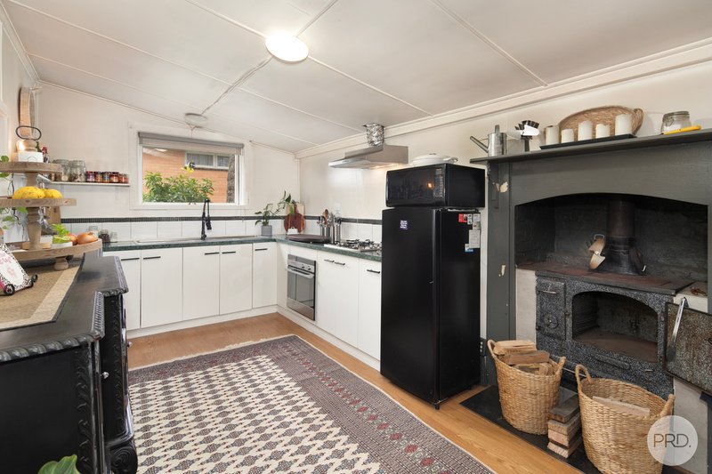 Photo - 12 Ayres Street, Creswick VIC 3363 - Image 4