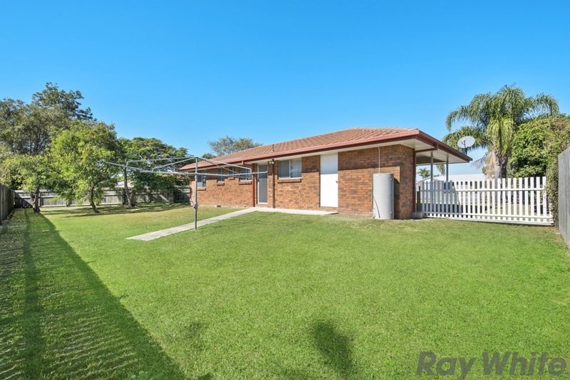 Photo - 12 Badcoe Court, Rothwell QLD 4022 - Image 10