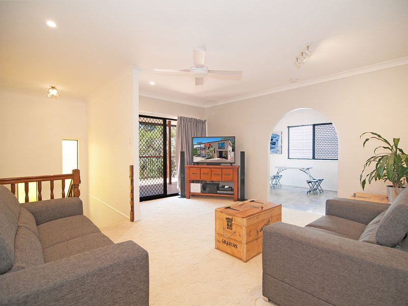 Photo - 12 Badet Street, Brighton QLD 4017 - Image 3