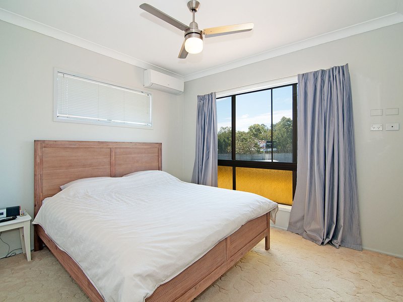 Photo - 12 Badet Street, Brighton QLD 4017 - Image 11