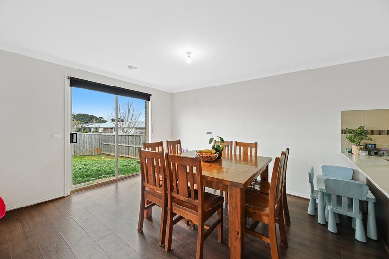 Photo - 12 Bailey Road, Warragul VIC 3820 - Image 4