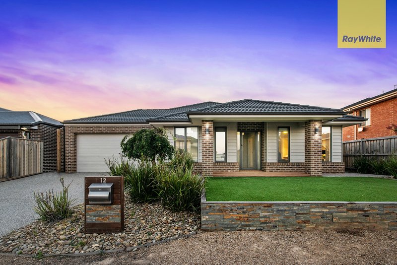 12 Balerno Way, Taylors Hill VIC 3037