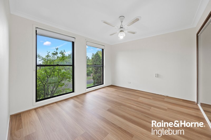 Photo - 12 Balimo Place, Glenfield NSW 2167 - Image 7