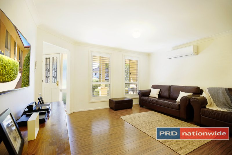 Photo - 12 Balmoral Drive, Cambridge Park NSW 2747 - Image 3