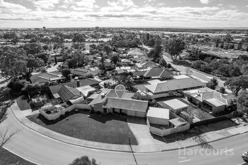 12 Balmoral Parade, Halls Head WA 6210