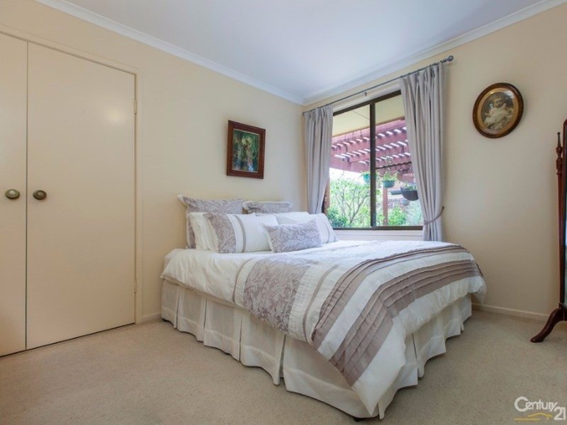 Photo - 12 Balyarta Crescent, Mooloolaba QLD 4557 - Image 10