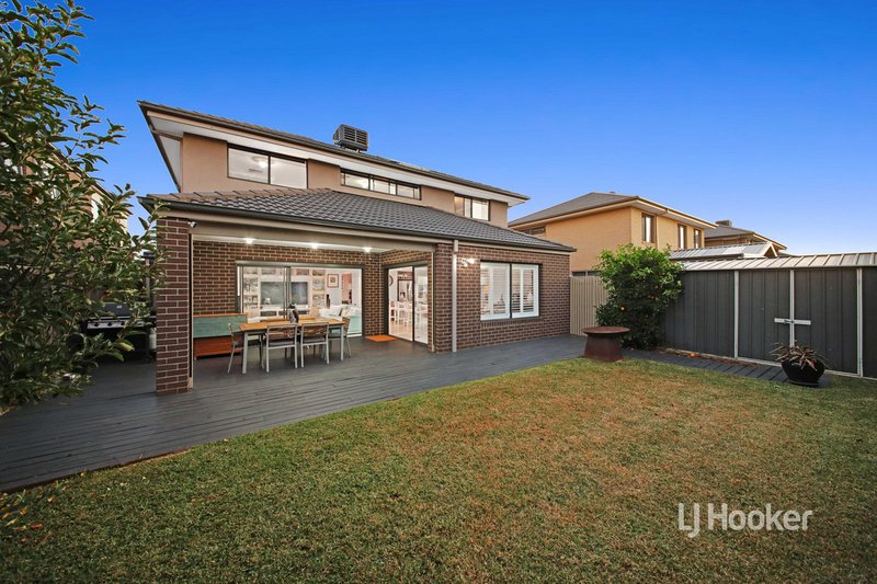 Photo - 12 Banbury Street, Williams Landing VIC 3027 - Image 24