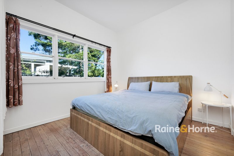 Photo - 12 Banksia Street, Ettalong Beach NSW 2257 - Image 3