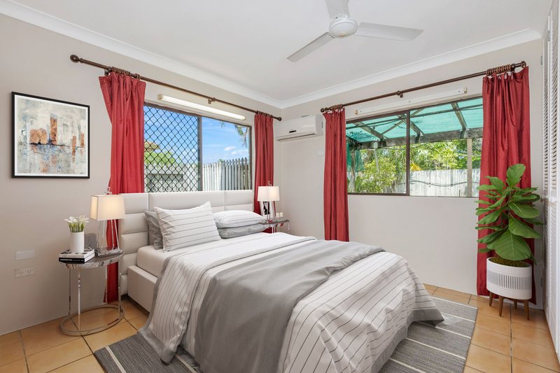 Photo - 12 Banksia Street, Kirwan QLD 4817 - Image 2