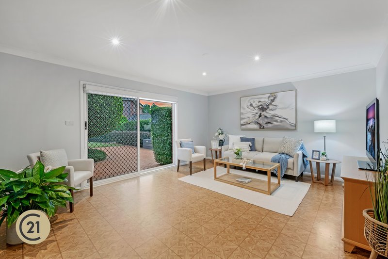 Photo - 12 Barcote Place, Castle Hill NSW 2154 - Image 6