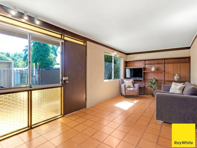 Photo - 12 Barnes Street, Earlville QLD 4870 - Image 13