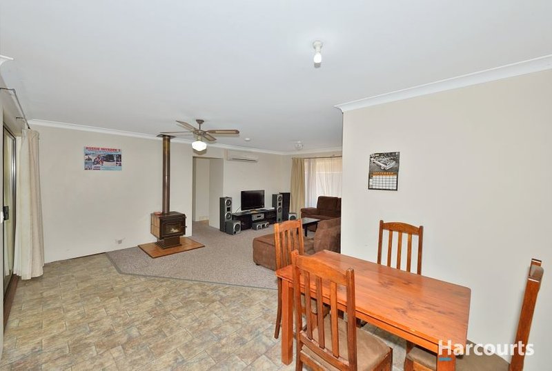 Photo - 12 Barnes Way, Mandurah WA 6210 - Image 7